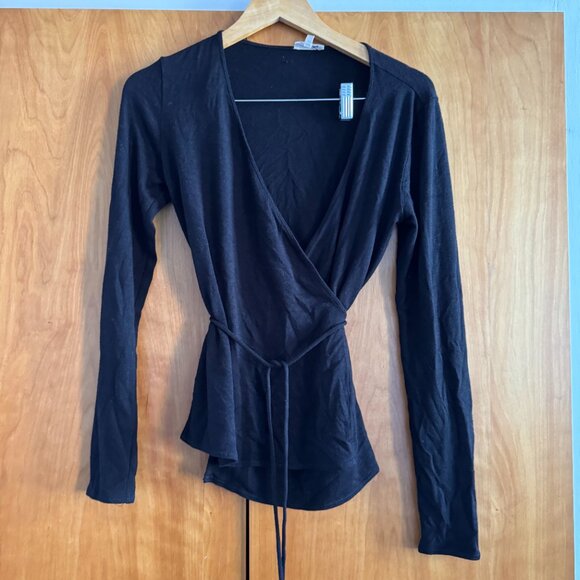 Aritzia Wilfred Free Katsia Longsleeve Wrap Sweater - Picture 7 of 9